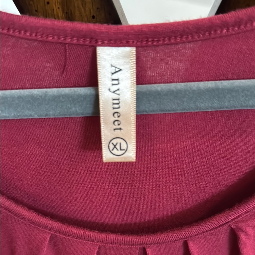 Dark Red Pleated Short Sleeve Blouse - Picture 2 of 7